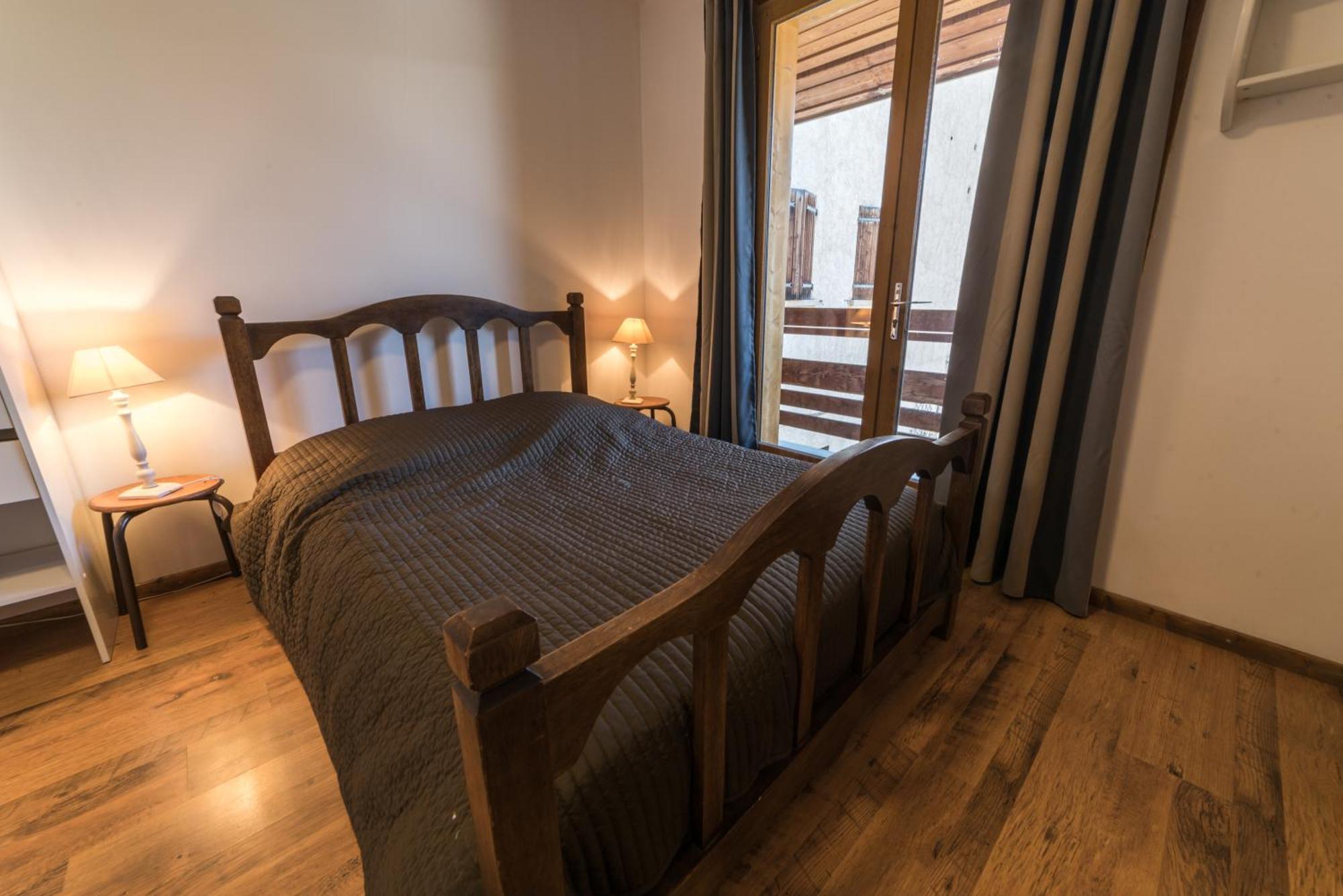 Chalet Les Moineaux Chambres D'Hotes จูซิเออร์ ภายนอก รูปภาพ